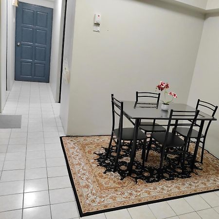 Nur Homestay Permai Damansara Damai Petaling Jaya Luaran gambar